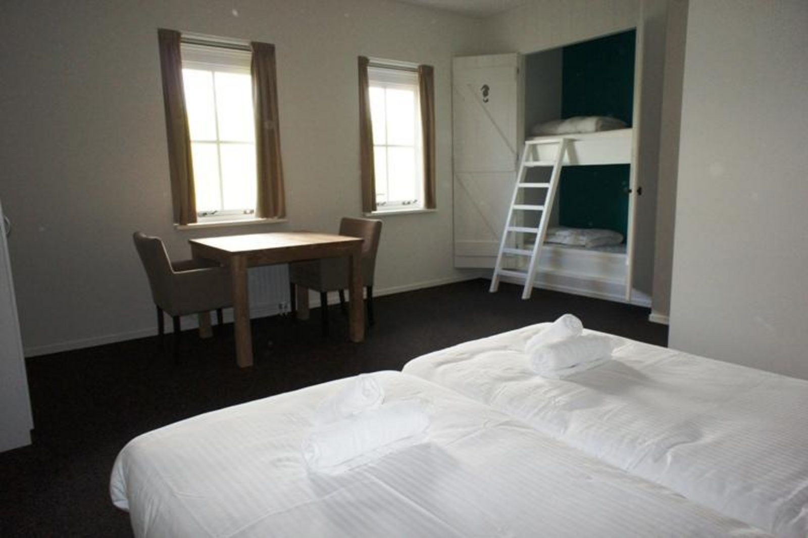 48-person Group Accommodation
