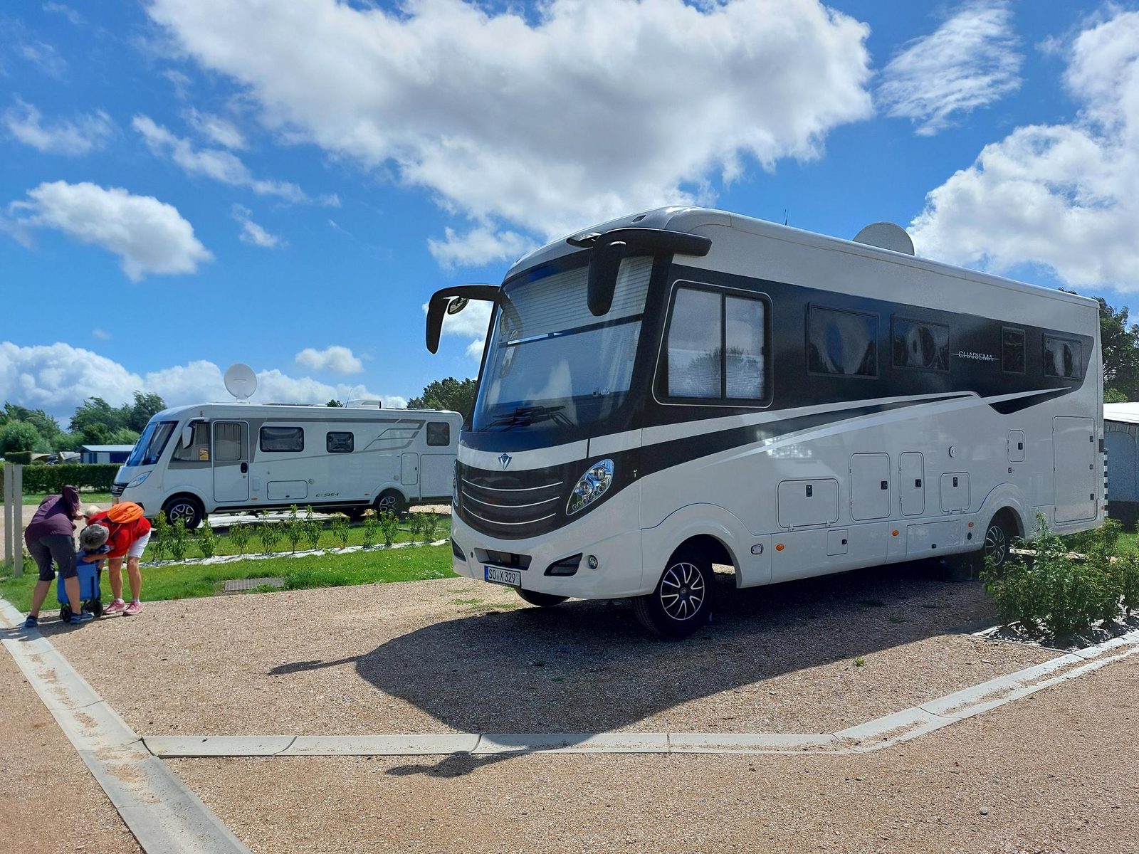 Emplacement de camping car Large - 105 m²