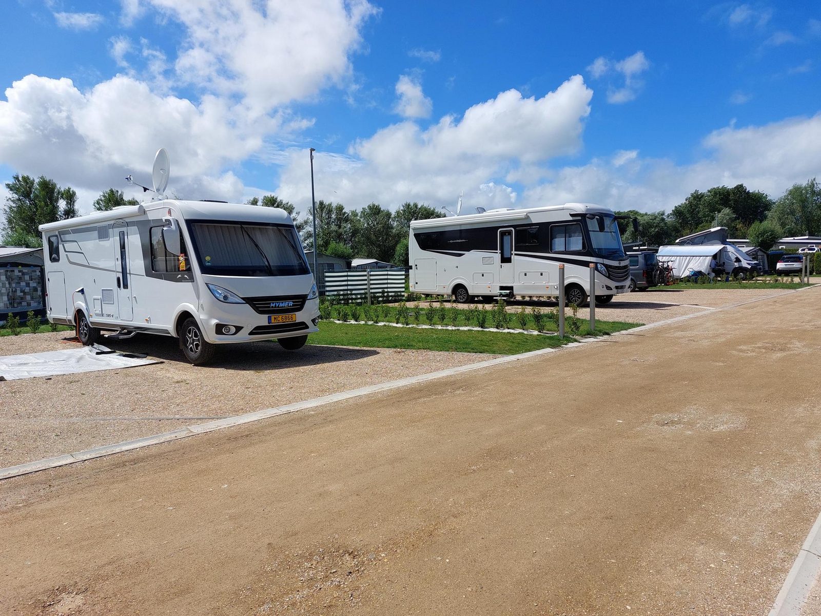 Emplacement de camping car Large - 105 m²