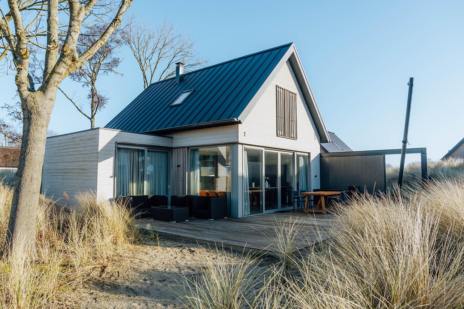 Deze luxe vakantiewoning voor 10 personen geeft een bijzonder binnen-buitengevoel.