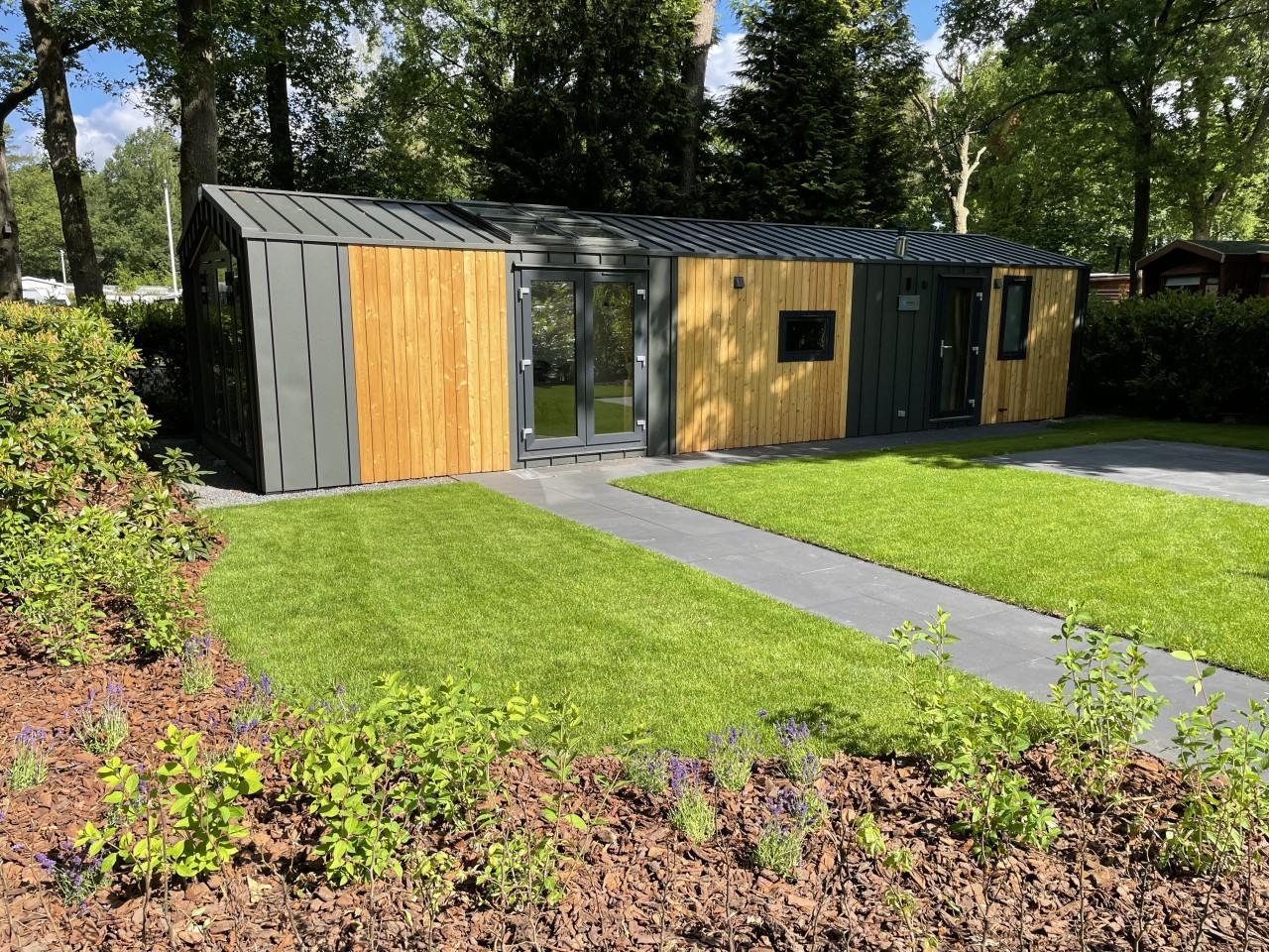 Genießen Sie einen entspannten Urlaub in einem modernen Cozy Chalet an der schönsten Stelle in der Veluwe.