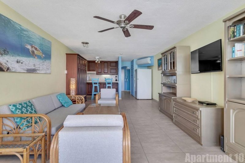 Stunning Apartment Rentals With Oceanfront View image