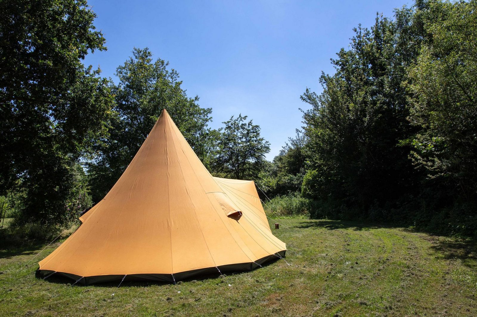 Cast Away Bell tent (all-in price)