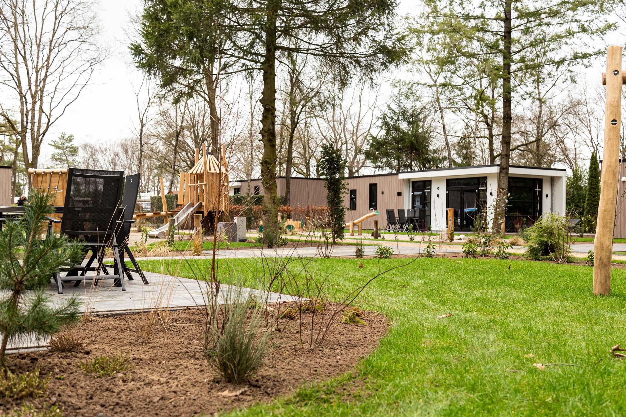 Children's home 4 people afbeelding