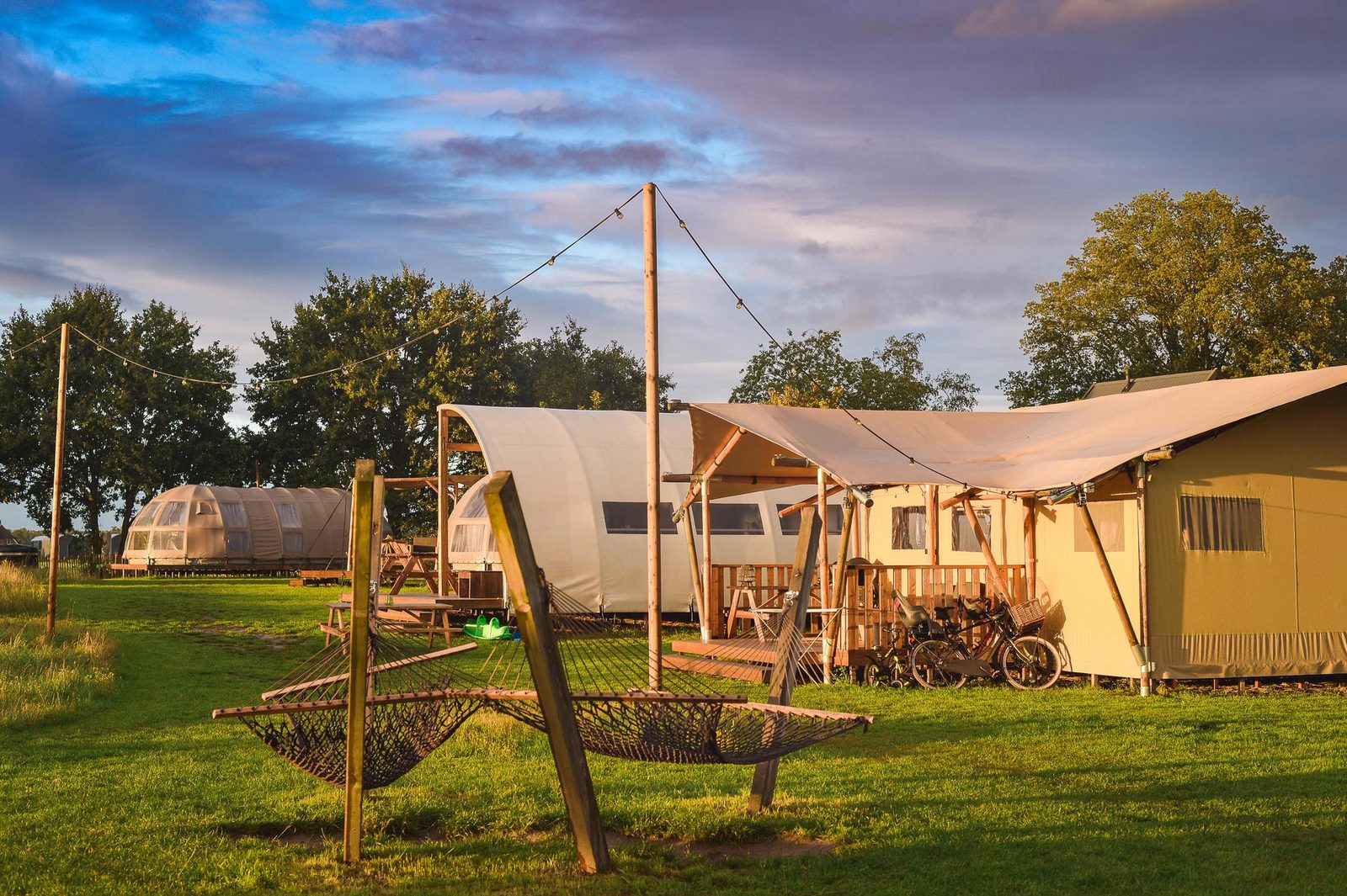 Group accommodation (6x luxury glamping tent) I 28 people (copy)