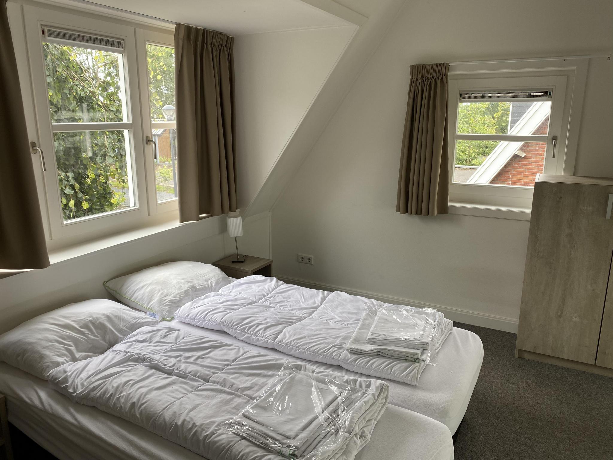 Accommodation Bad Hoophuizen - Big accommodation - Beekvilla 8 - 9