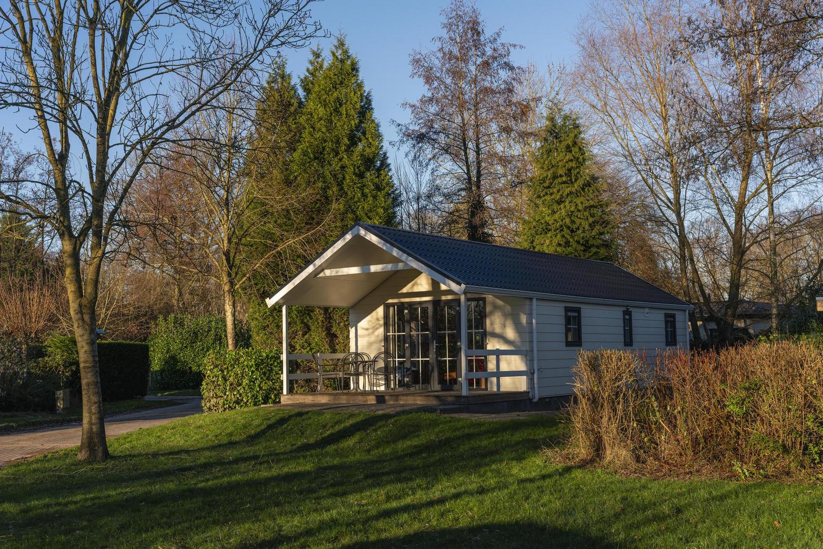 Lodge mit Veranda – 2 Personen