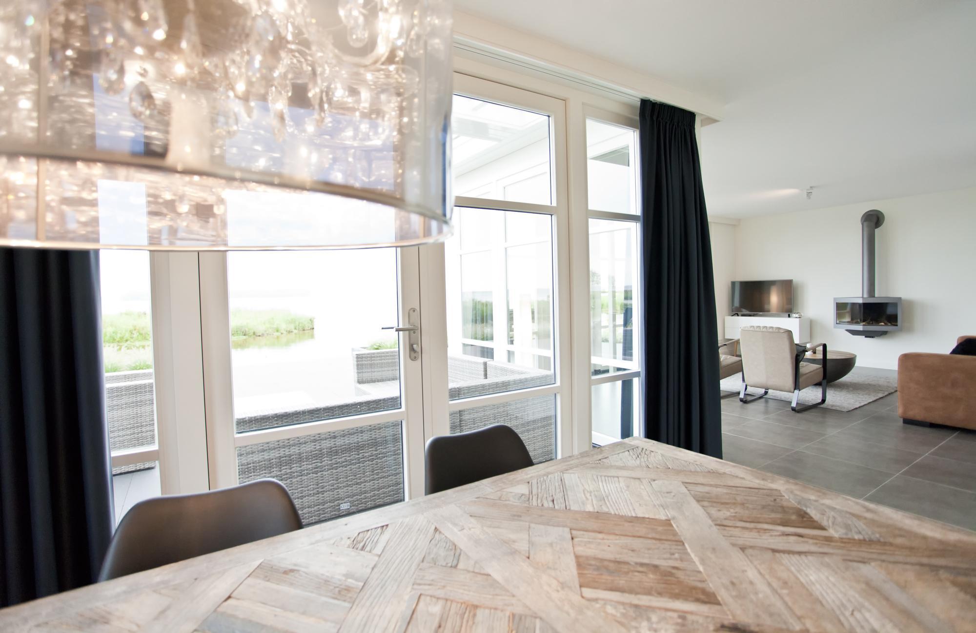 Accommodatie Bad Hoophuizen - Vakantiehuis - Strandvilla 6 - 8