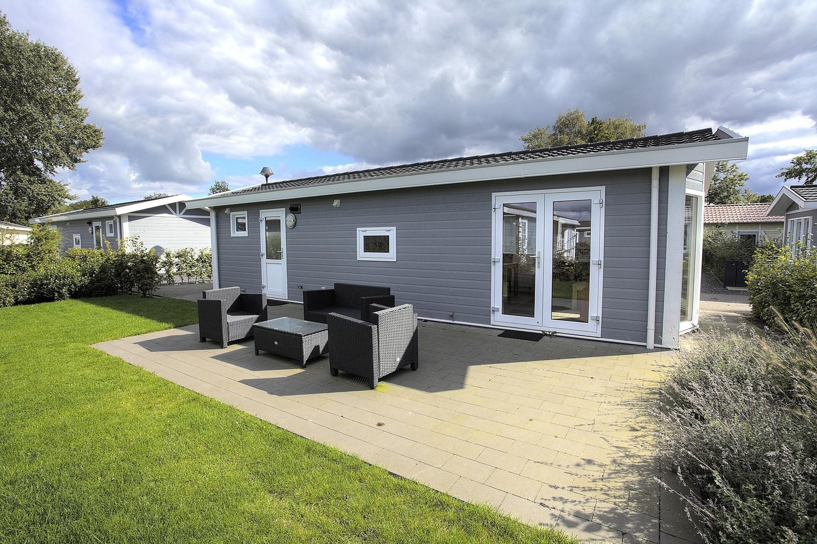 Ferienhaus umzäunter Garten Niederlande mit Hund Urlaub auf Pfoten