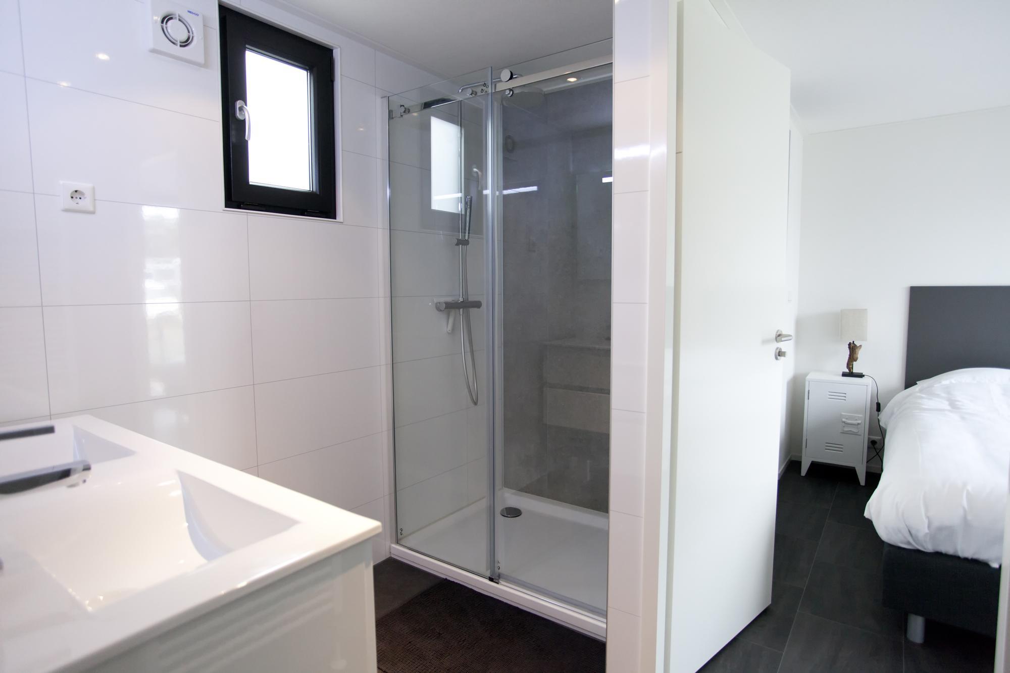Accommodatie Bad Hoophuizen - Chalet - Cube Exclusif Waterfront 4 - 11
