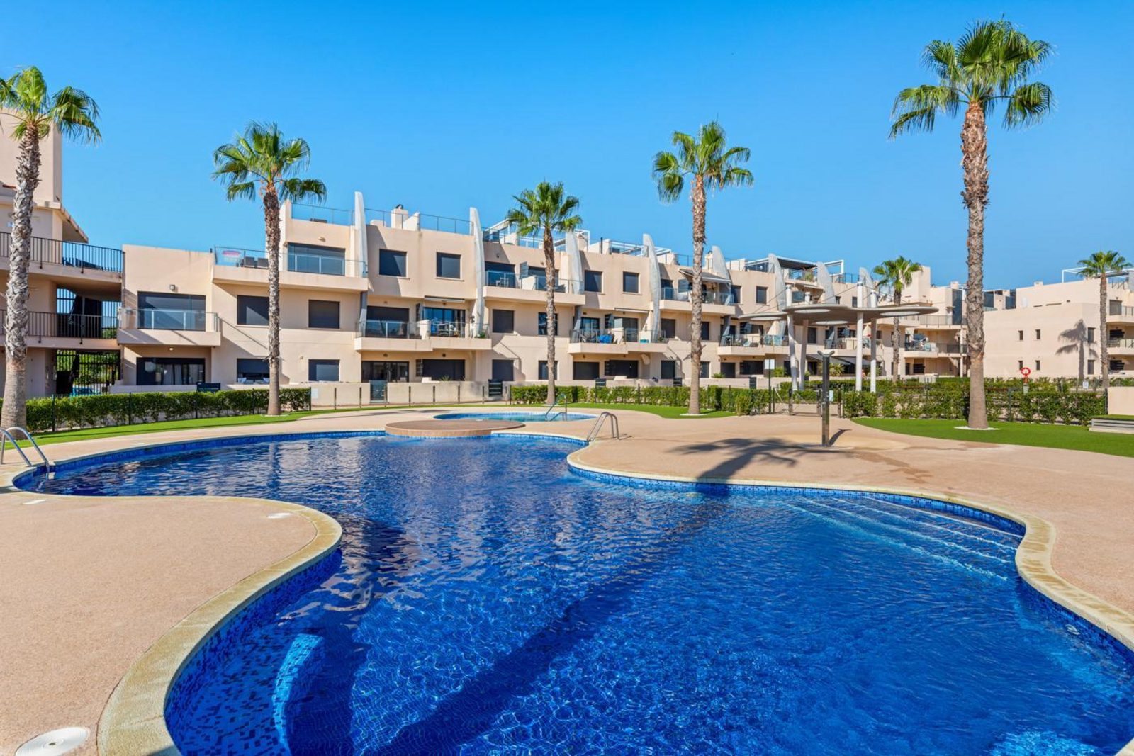 Playa Elisa Bay Luxury Apartment
