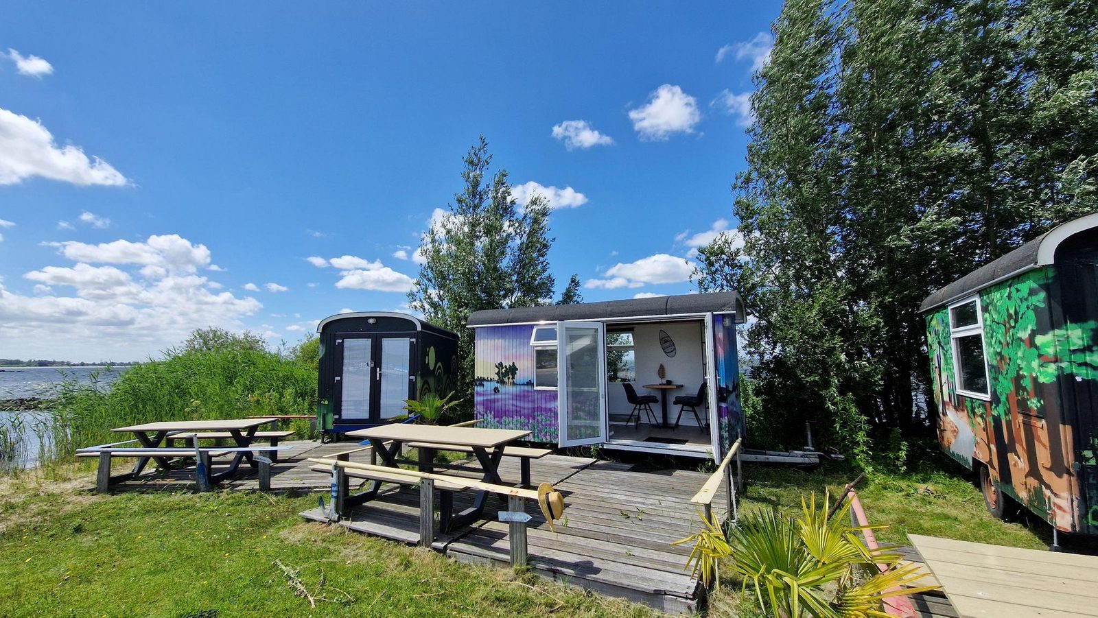 Tiny wagon 2 persoons (Nr 1-6) in Nederland