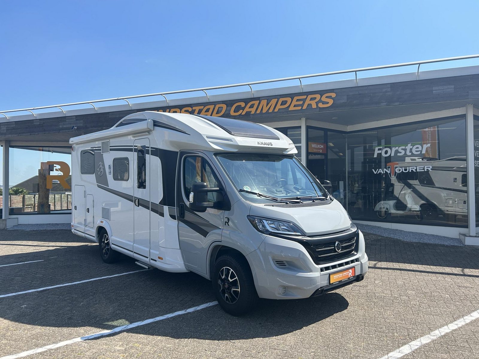 REH380 -  Knaus Sky Wave 650 MEG