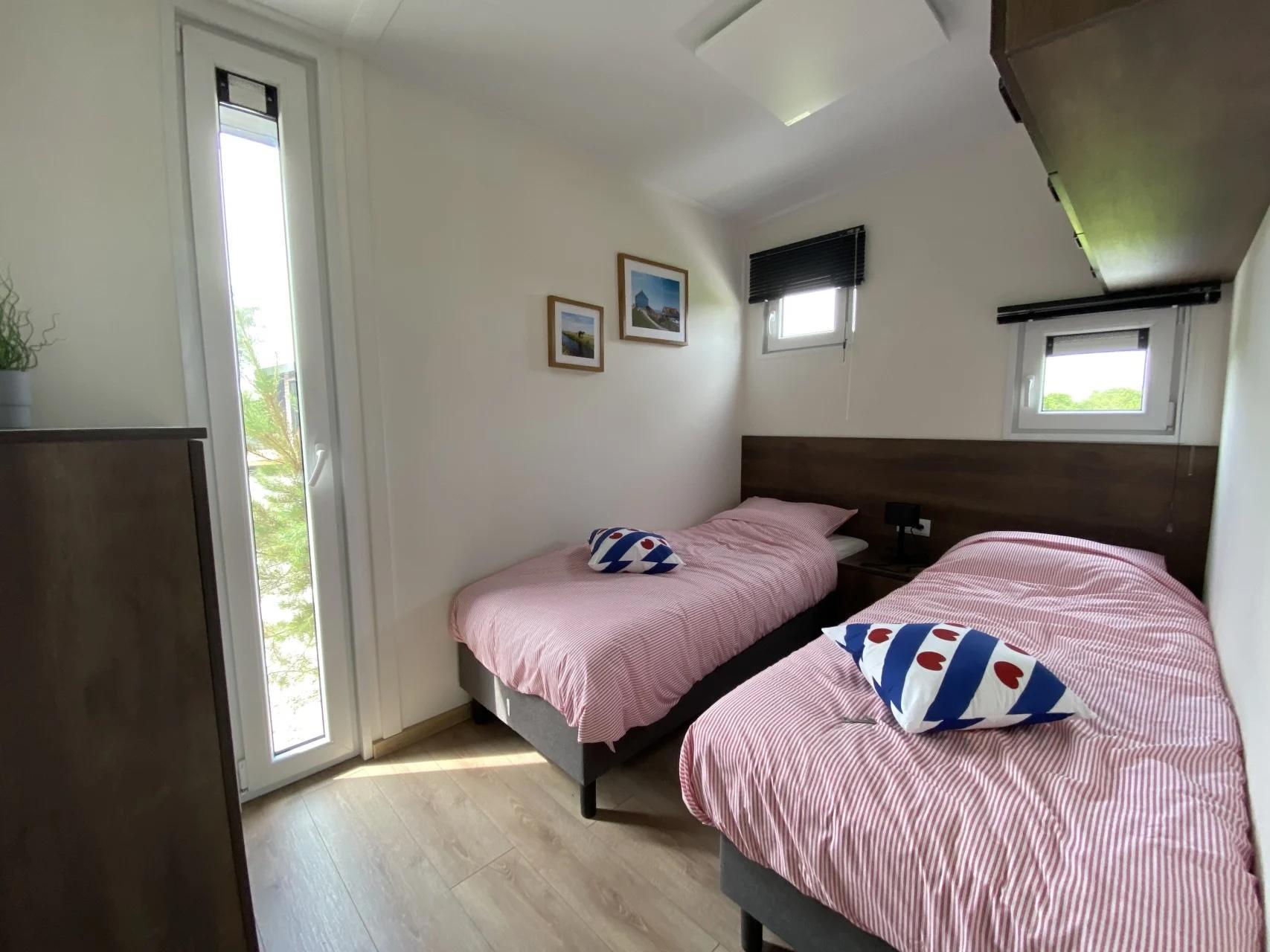 Accommodatie Hindeloopen - Chalet - Just Nature MIVA 6 - 8