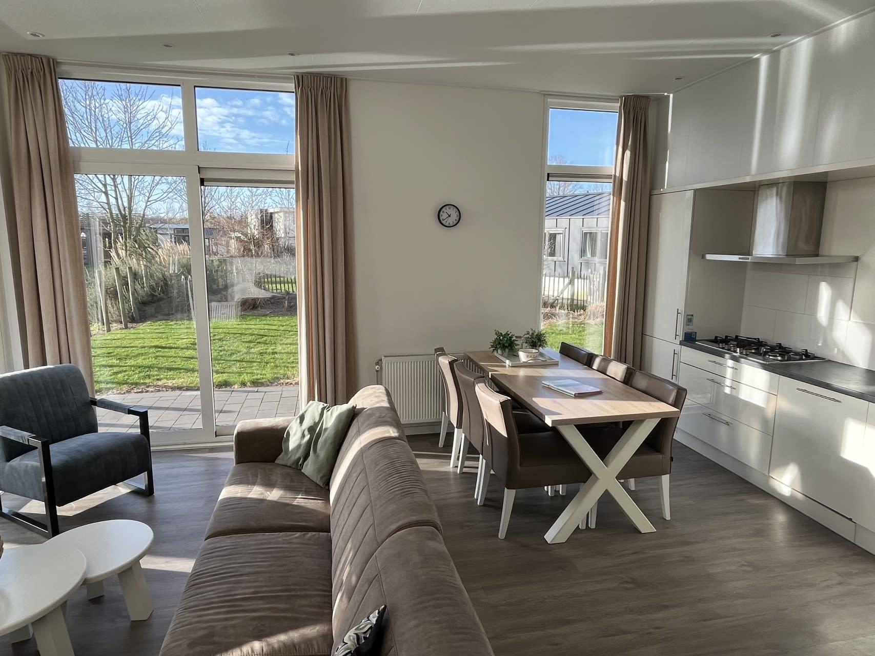 Accommodation Poort van Zeeland - Chalet - Hackfort 6 - 12