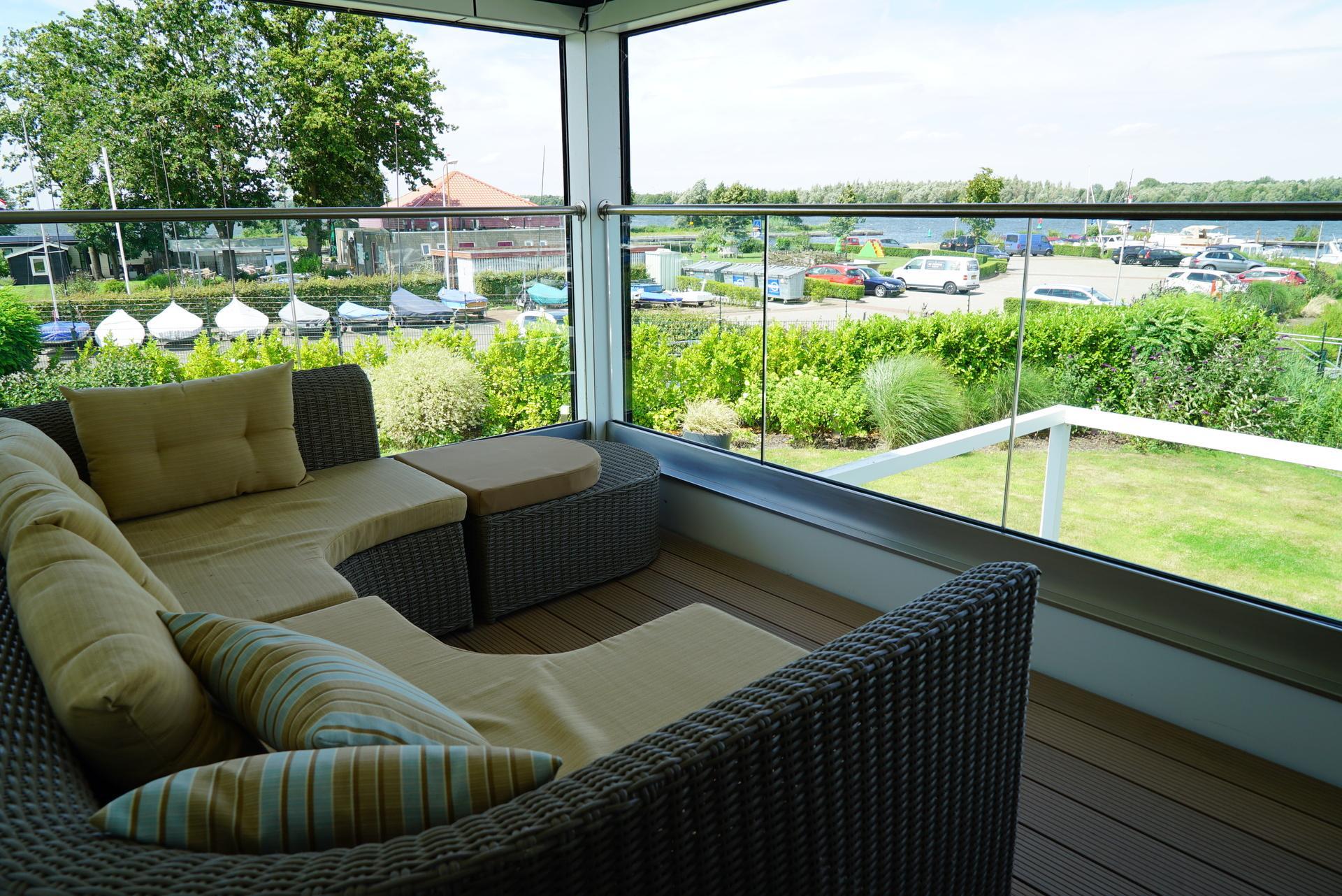 Accommodatie Bad Hulckesteijn - Vakantiehuis - Cube Magnifique 6 - 14