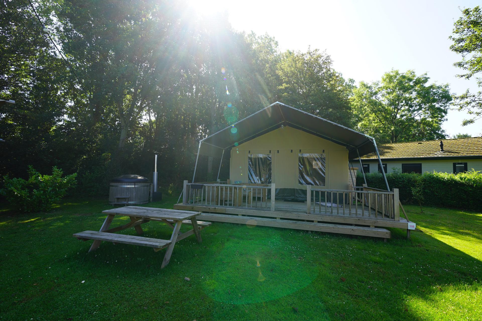Accommodation Molengroet - Glamping tent - Safaritent 6 - 20