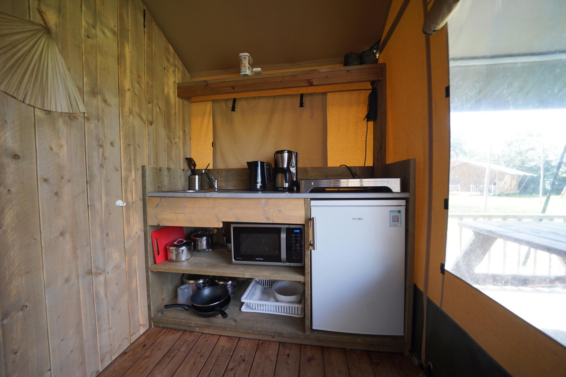 Accommodation Molengroet - Glamping tent - Safaritent 6 - 17