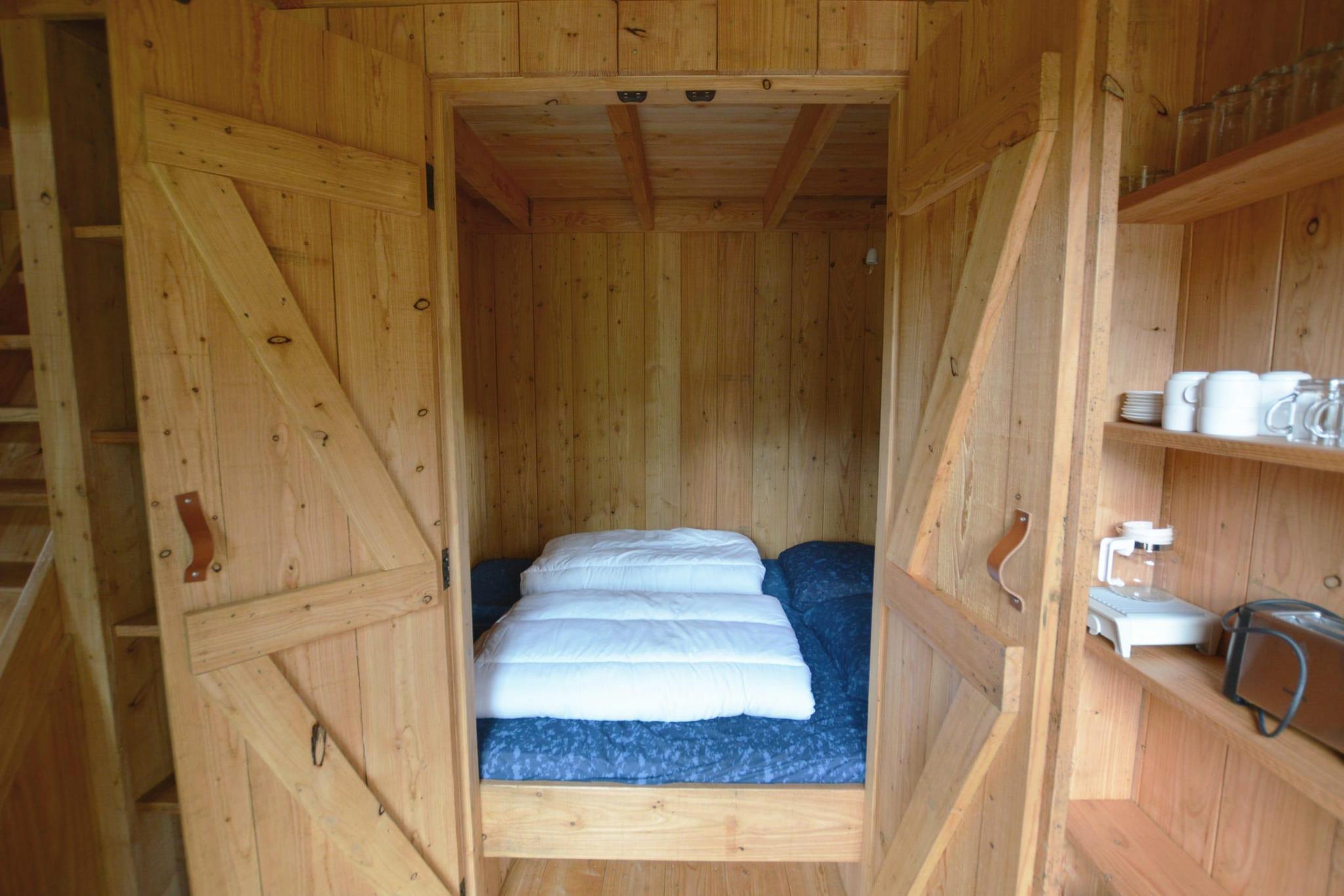 Accommodatie De Wije Werelt - Bijzondere accommodatie - Zwerfhut op hoogte 5 - 10