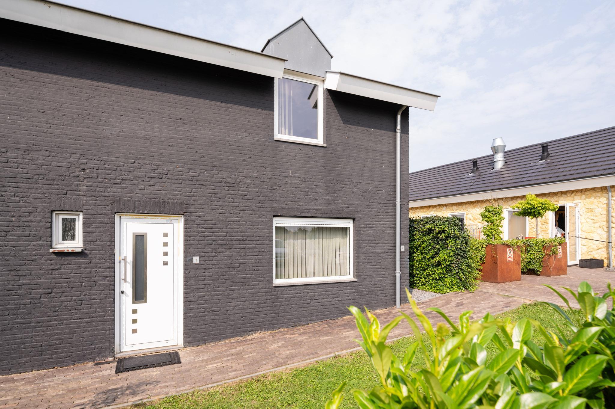 group-accommodation-8-2