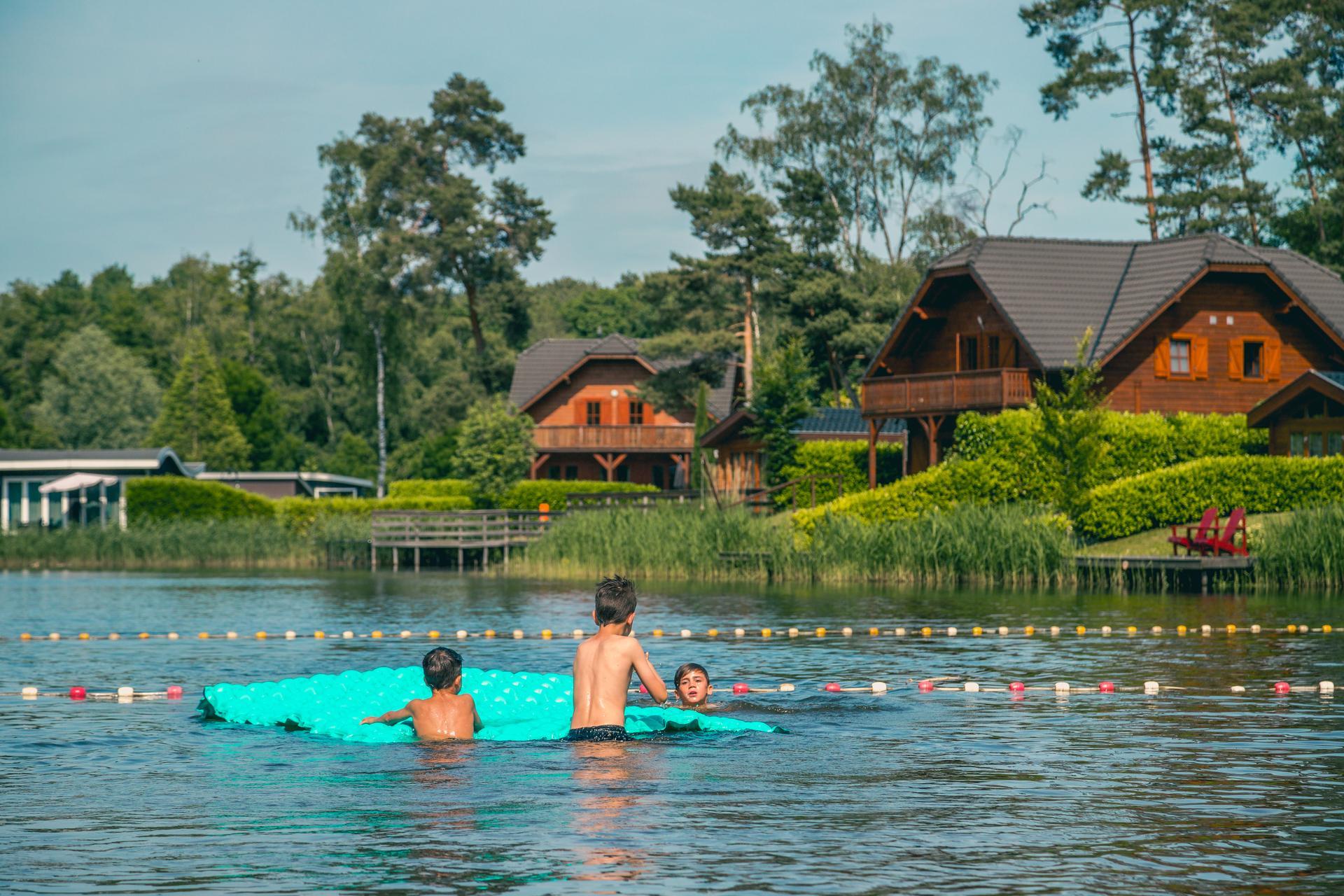 Accommodation Brunssummerheide - Chalet - L'Avenir 4 - 9