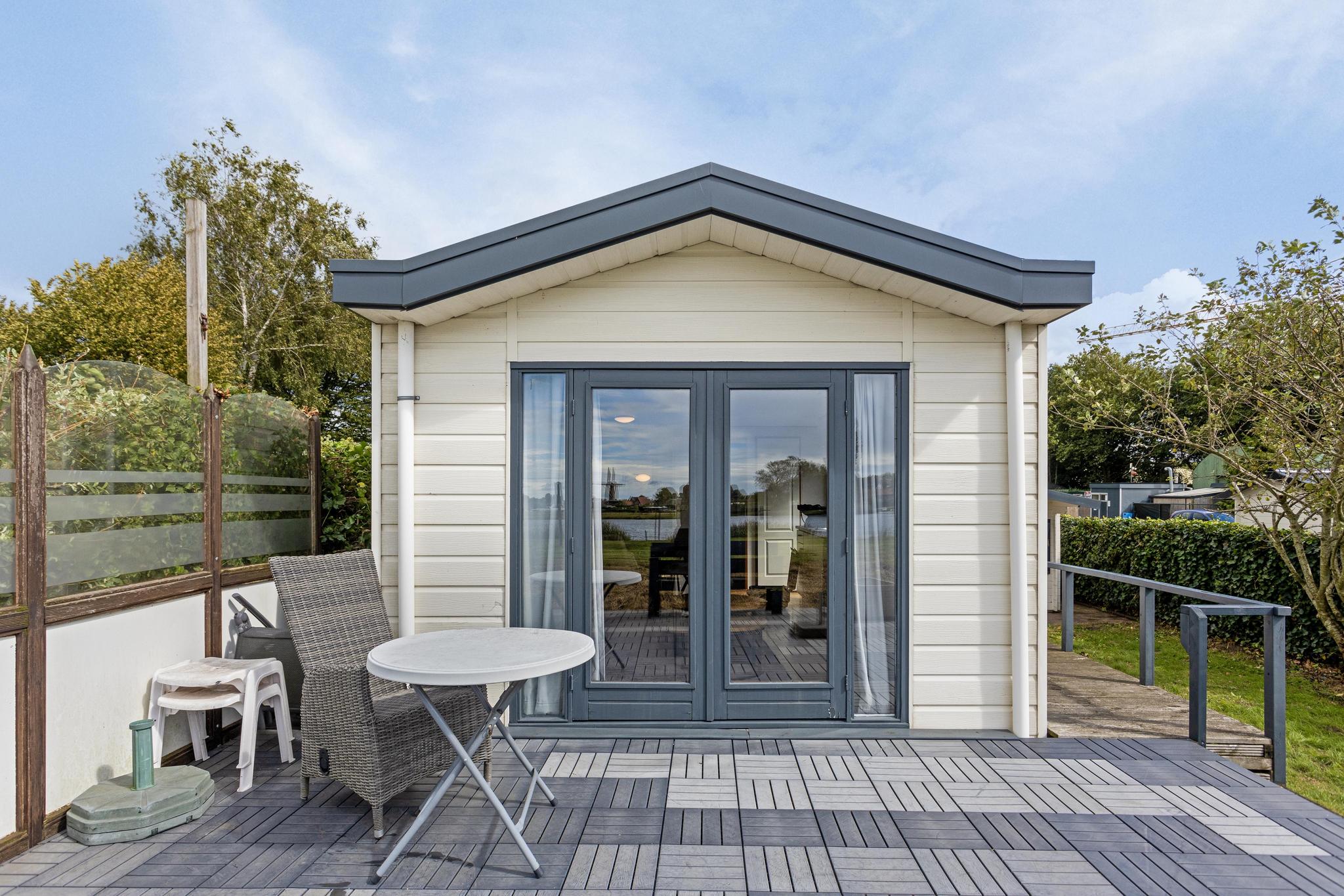 mobile-home-2-people
