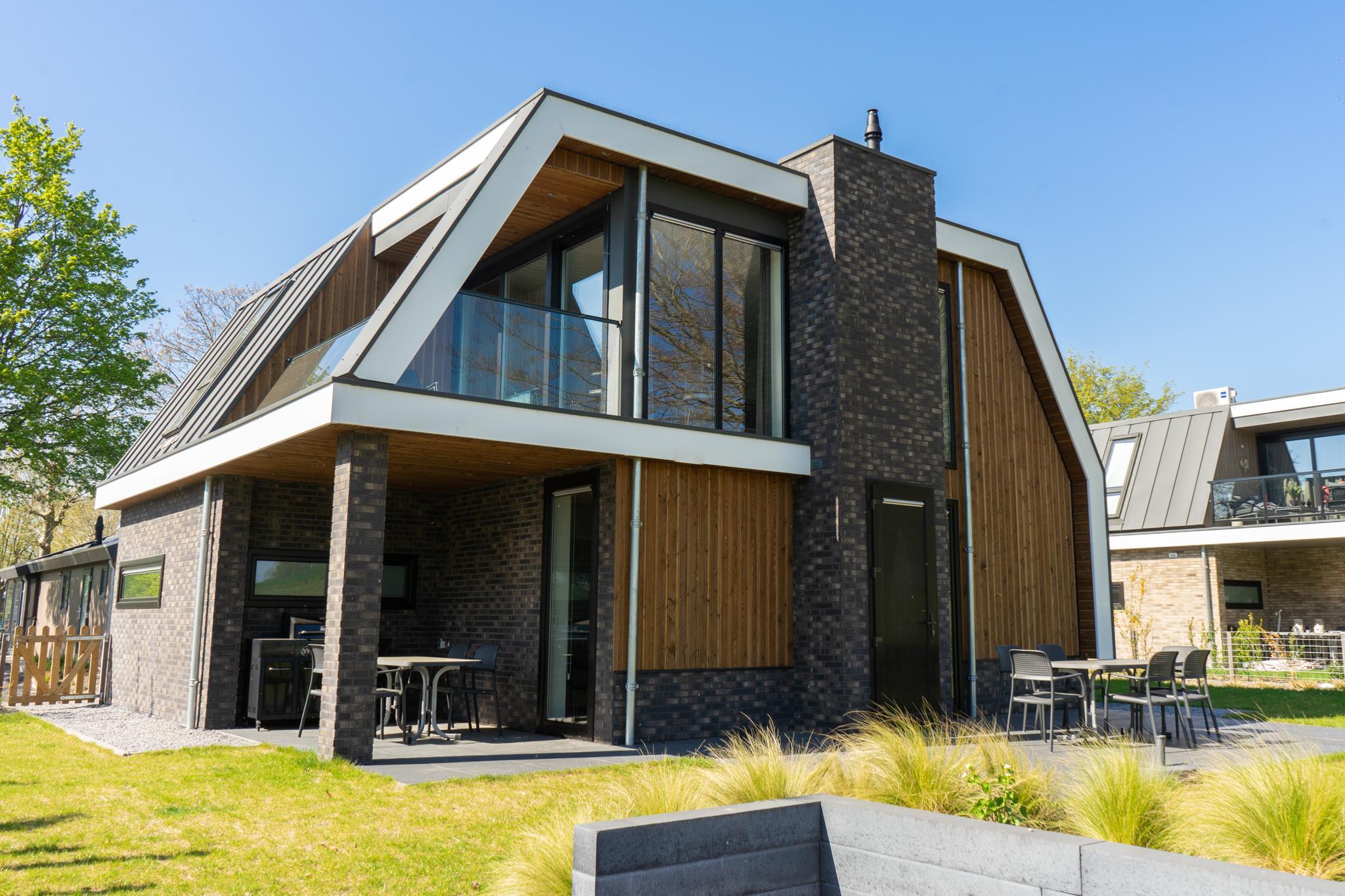 Accommodatie Zuiderzee - Grote accommodatie - Dijkvilla Sauna 10 - 17