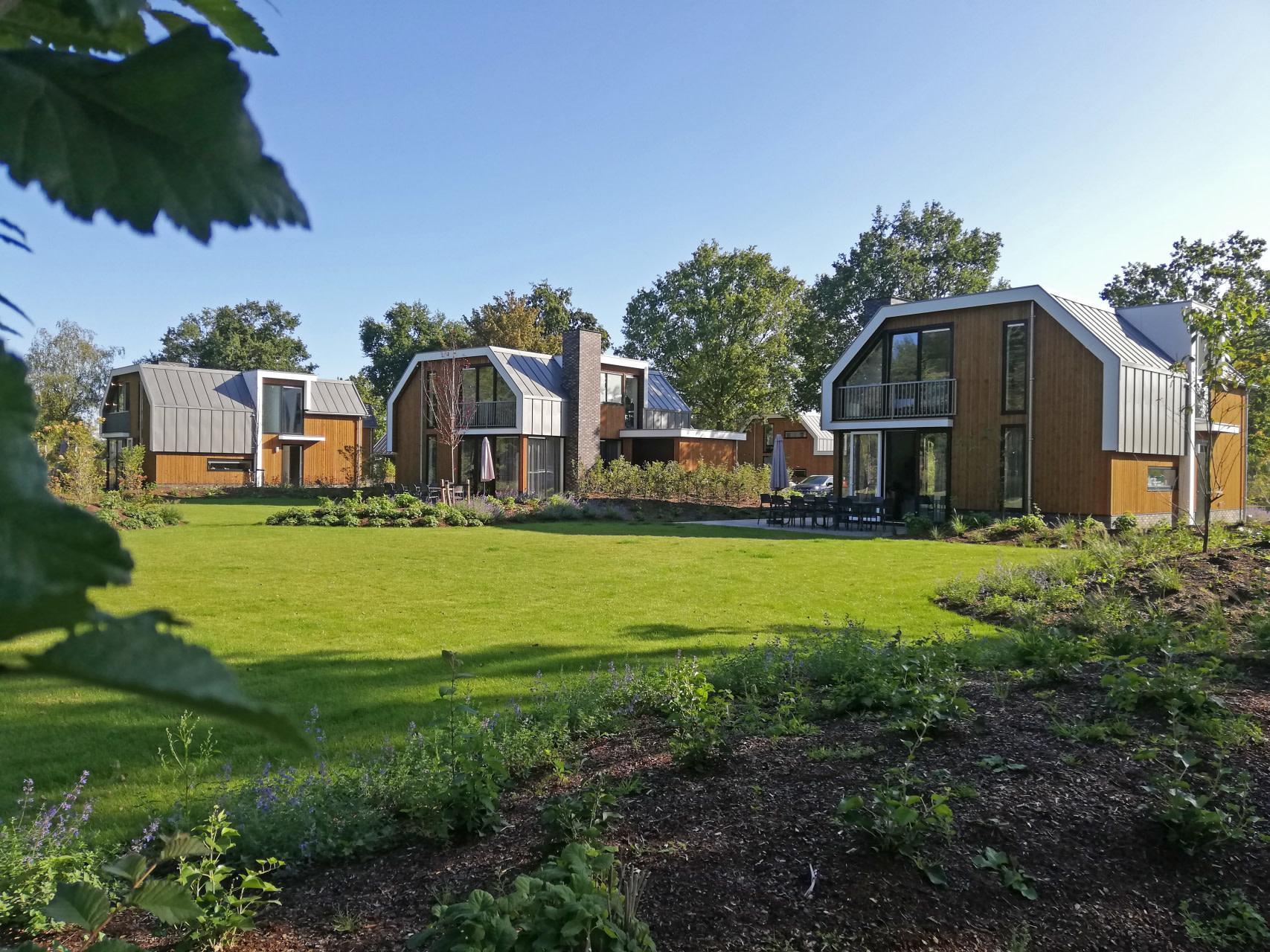 Accommodation Zuiderzee - Big accommodation - Eco Villa Sauna 10 - 12