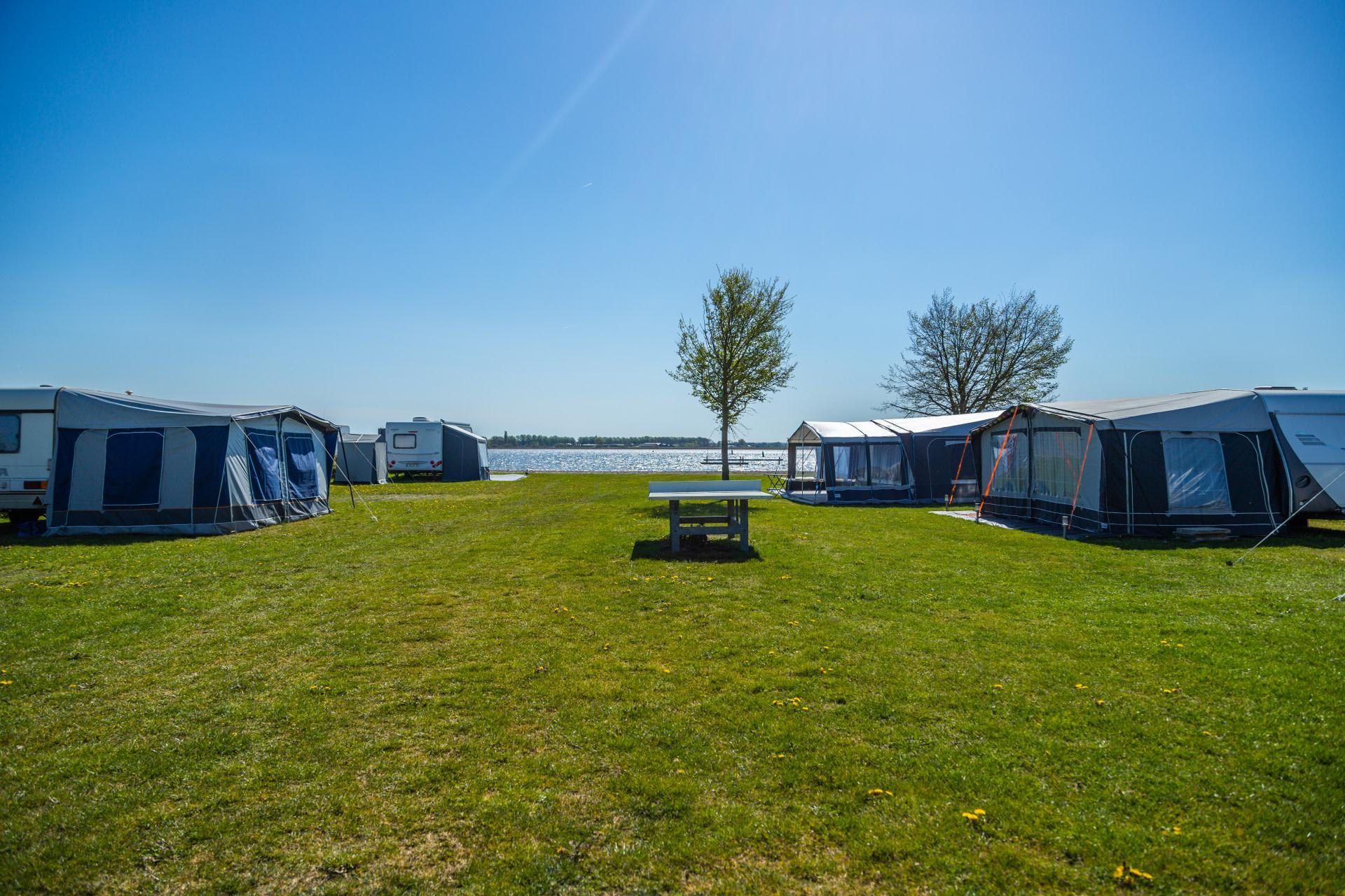 Unterkünfte Zuiderzee - Camping Stellplatz - Stellplatz Plus - 3