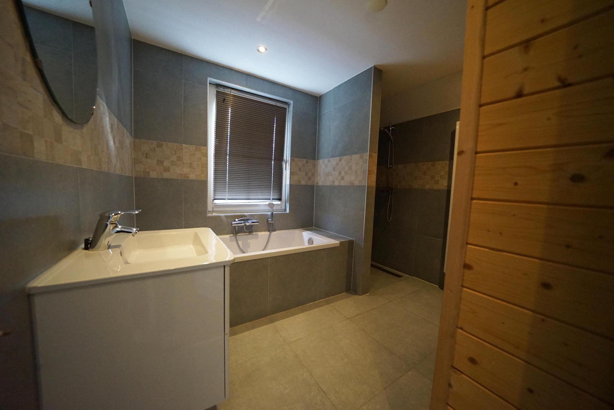 Unterkünfte Limburg - Grosse Unterkunft - Daelenbroeck Sauna Barrierefrei 12 - 13