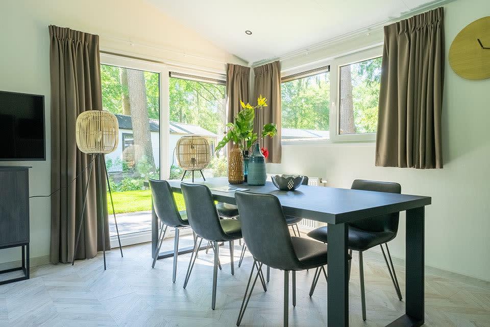 Accommodation De Utrechtse Heuvelrug - Chalet - Hackfort Hottub 6 - 6
