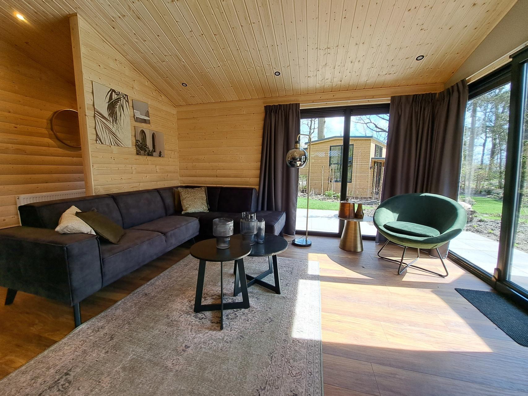Accommodation De Utrechtse Heuvelrug - Chalet - Hackfort Wood Hottub 6 - 8