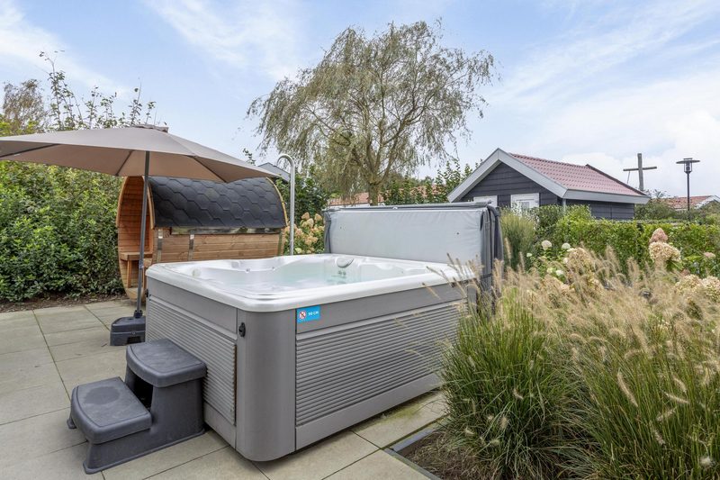 villa-10-personen-overdekt-zwembad-en-wellness-spa