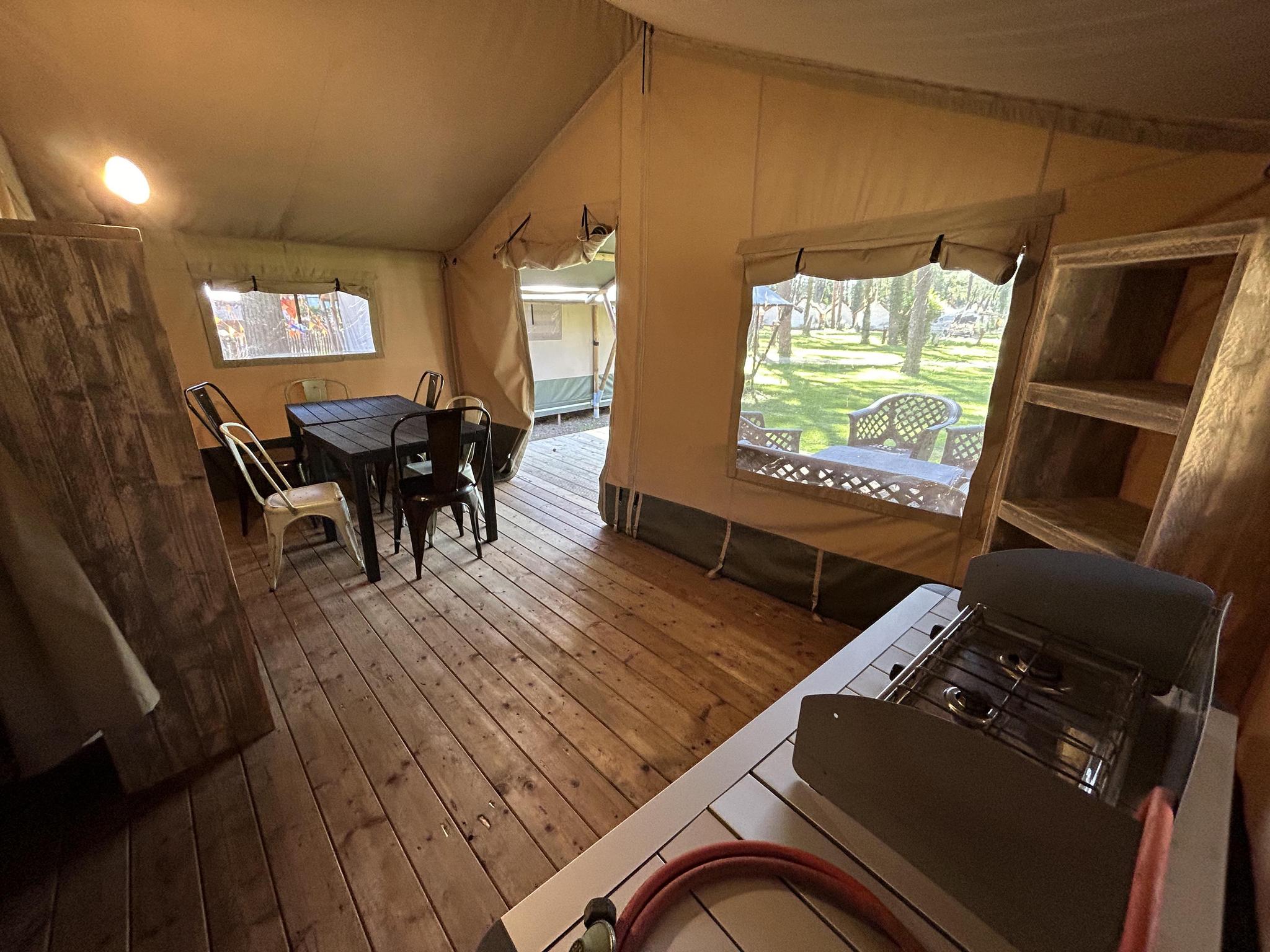 Accommodatie Hoge Kempen - Glampingtent - Bergerven Lodge 6 - 6