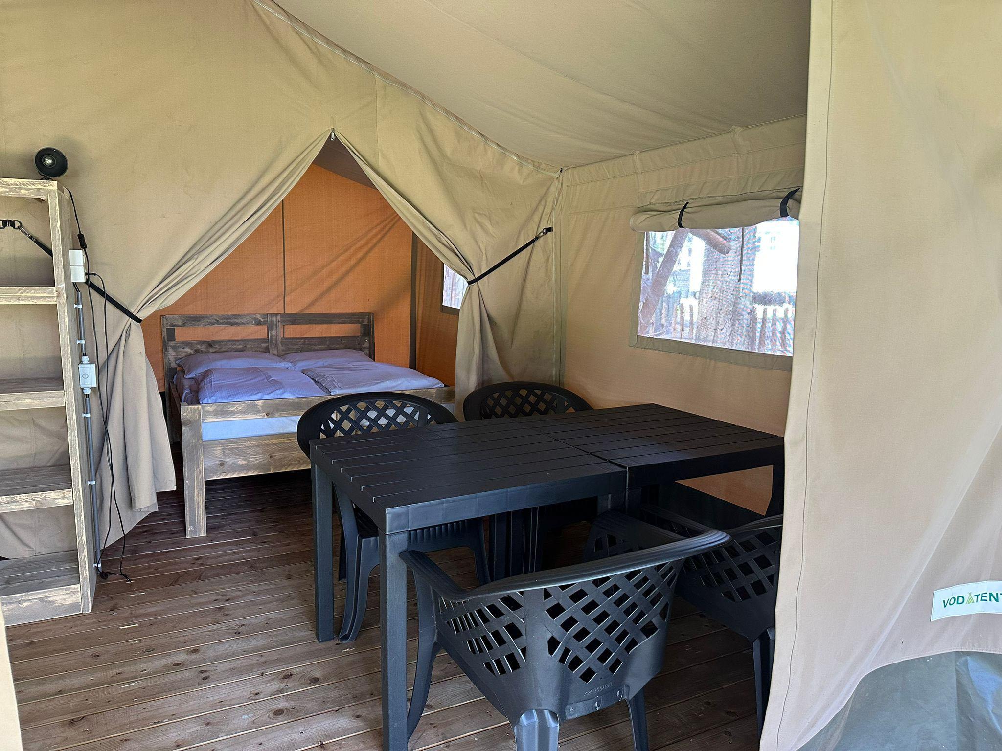 Accommodatie Hoge Kempen - Glampingtent - Bergerven Lodge 6 - 8