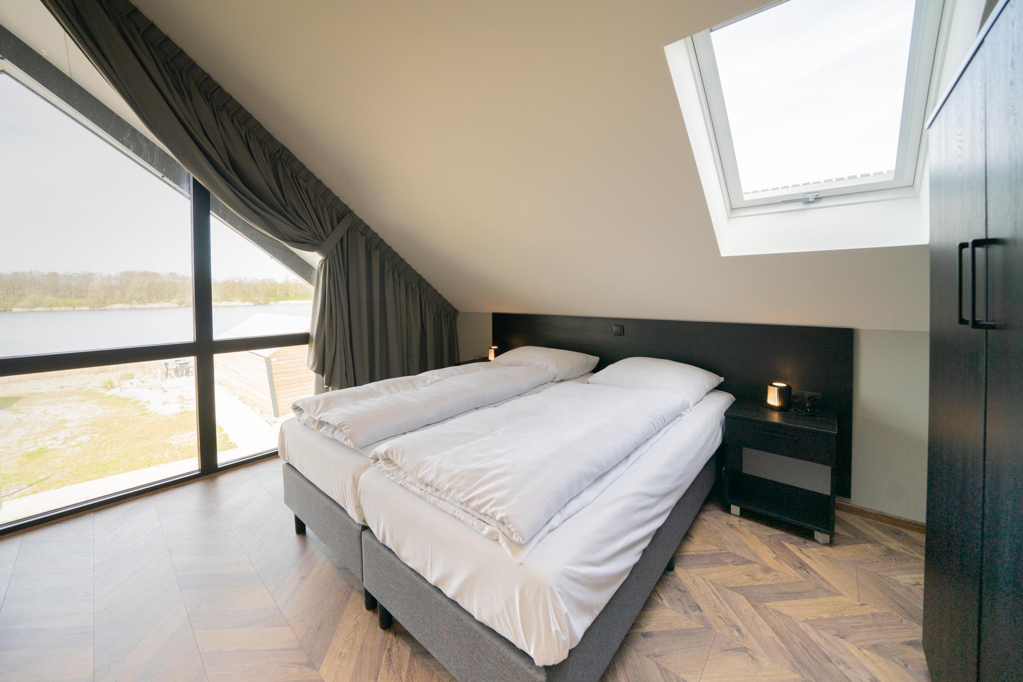 Accommodation De IJssel Eilanden - Big accommodation - Meervilla 8 - 10