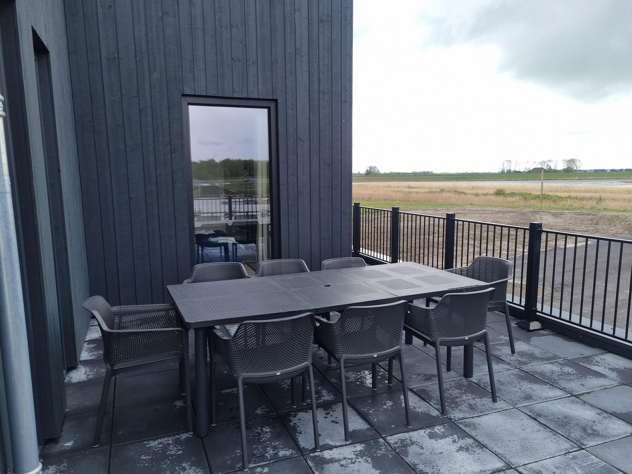 Accommodatie De IJssel Eilanden - Grote accommodatie - Reevemeerzicht 8 - 10