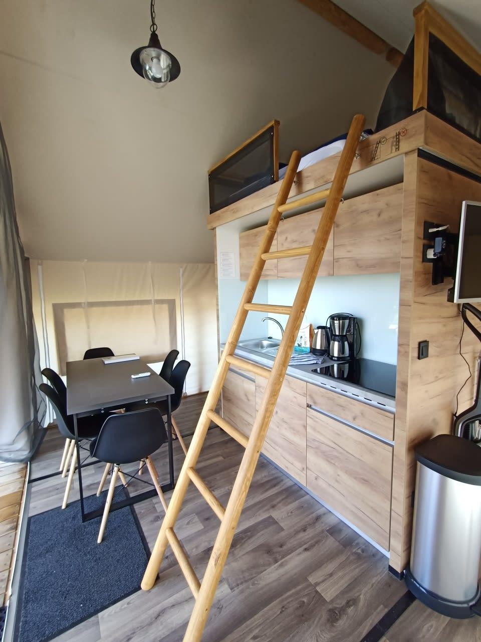 Accommodatie Poort van Maastricht - Glampingtent - Papillio 4+2 - 12