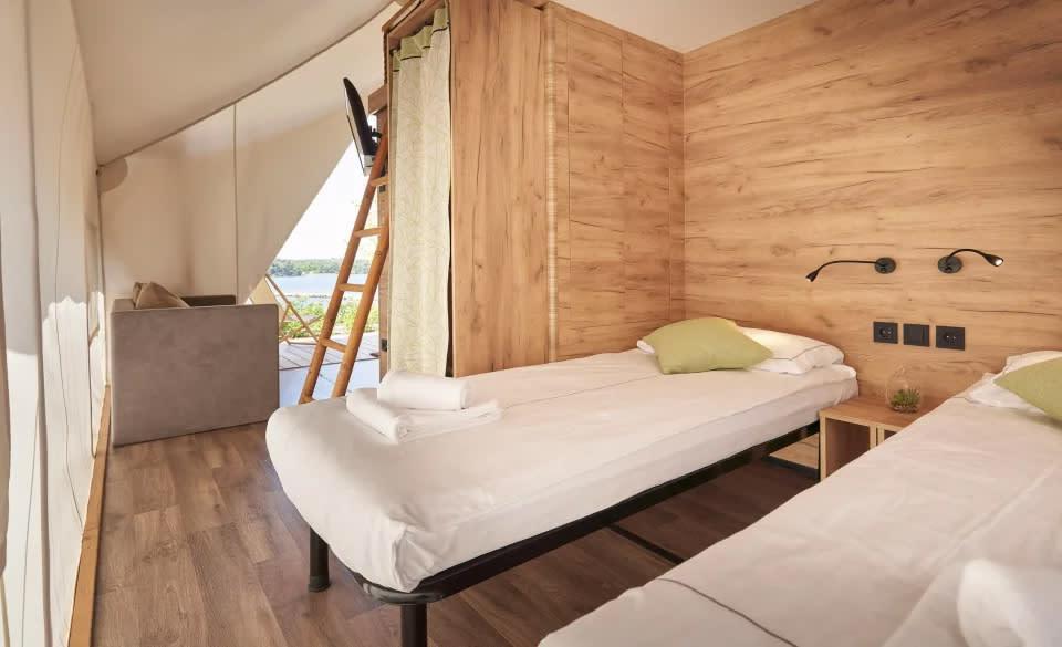 Accommodatie Gulperberg - Glampingtent - Lodge de Montagne Medium 4 - 5