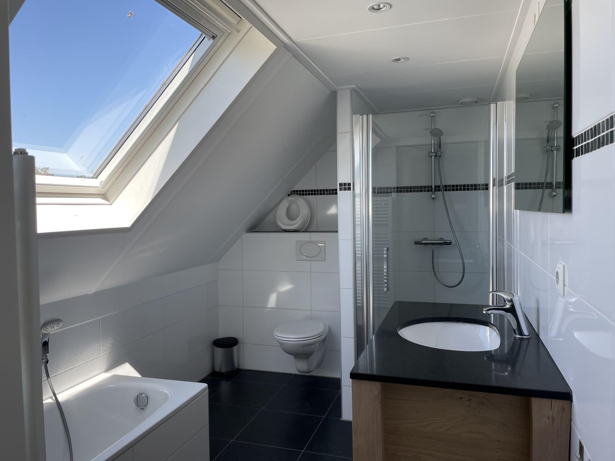 Accommodation IJsselmeer - Holiday home - Dijkvilla Kids 5 - 13
