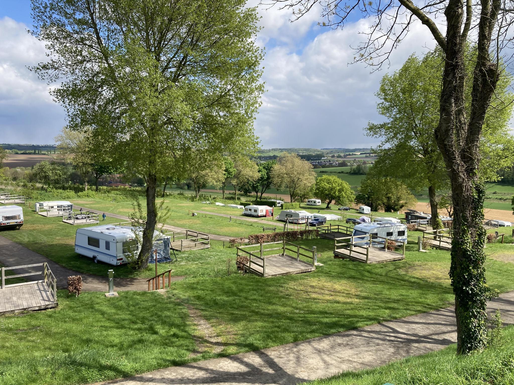 Accommodatie Gulperberg - Kampeerplaats - Kampeerplaats Comfort uitzicht - 9