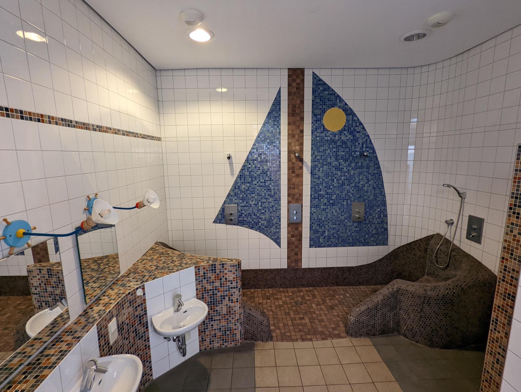 Accommodatie Biggesee - Kampeerplaats - Kampeerplaats Standaard met privésanitair in de buurt - 9