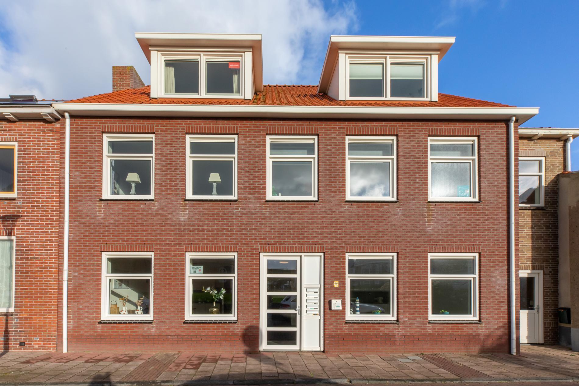 holidayhome-t-zoete-licht-residenz-willebrordusplein-28-c-zoutelande