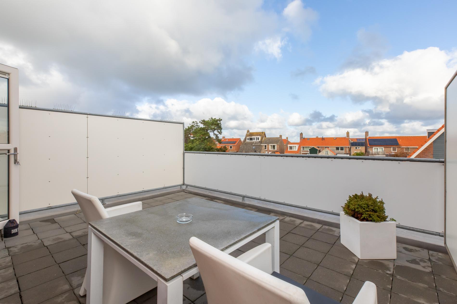 holidayhome-t-zoete-licht-residenz-willebrordusplein-28-c-zoutelande