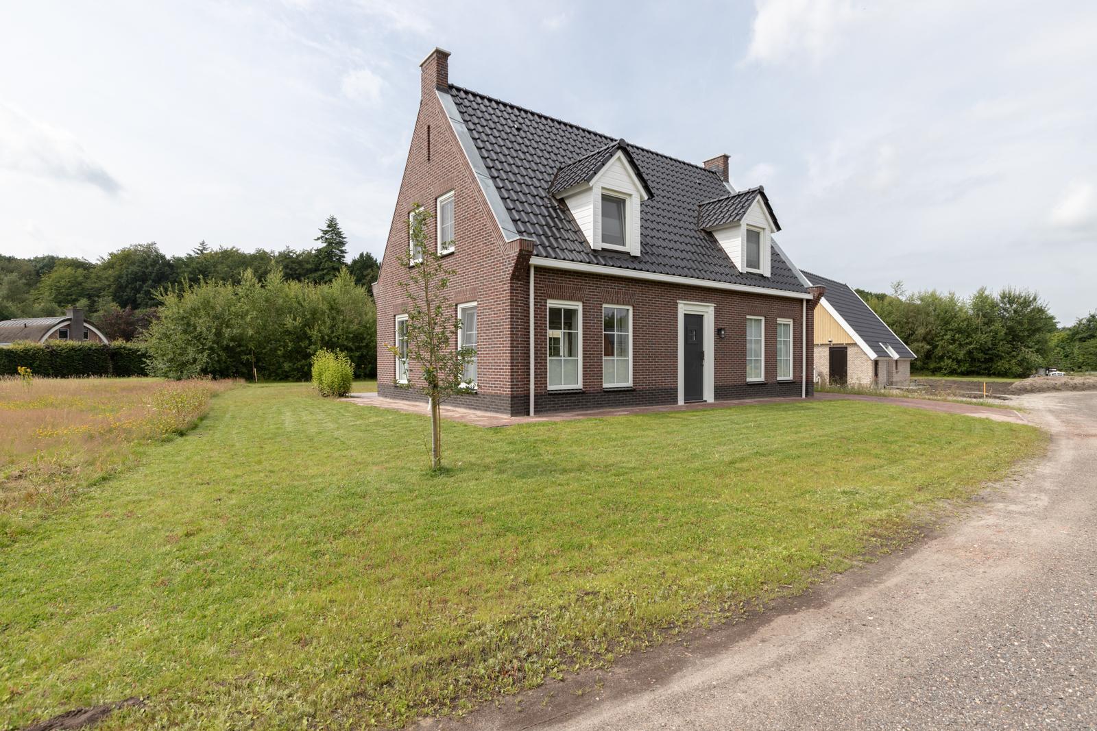 't Boshuis Villa is prachtig gelegen op Vakantiepark de Kremmer te Gasselte. Deze nieuwe, ruime vakantiewoning is geschikt voor 6 personen.