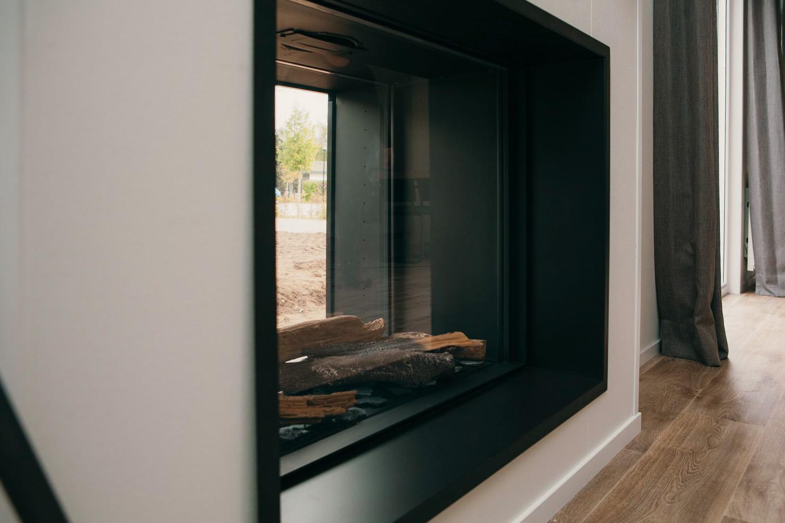 6 + 6 persoons Veluwe Villa met sauna en grillhuis - Voorthuizen