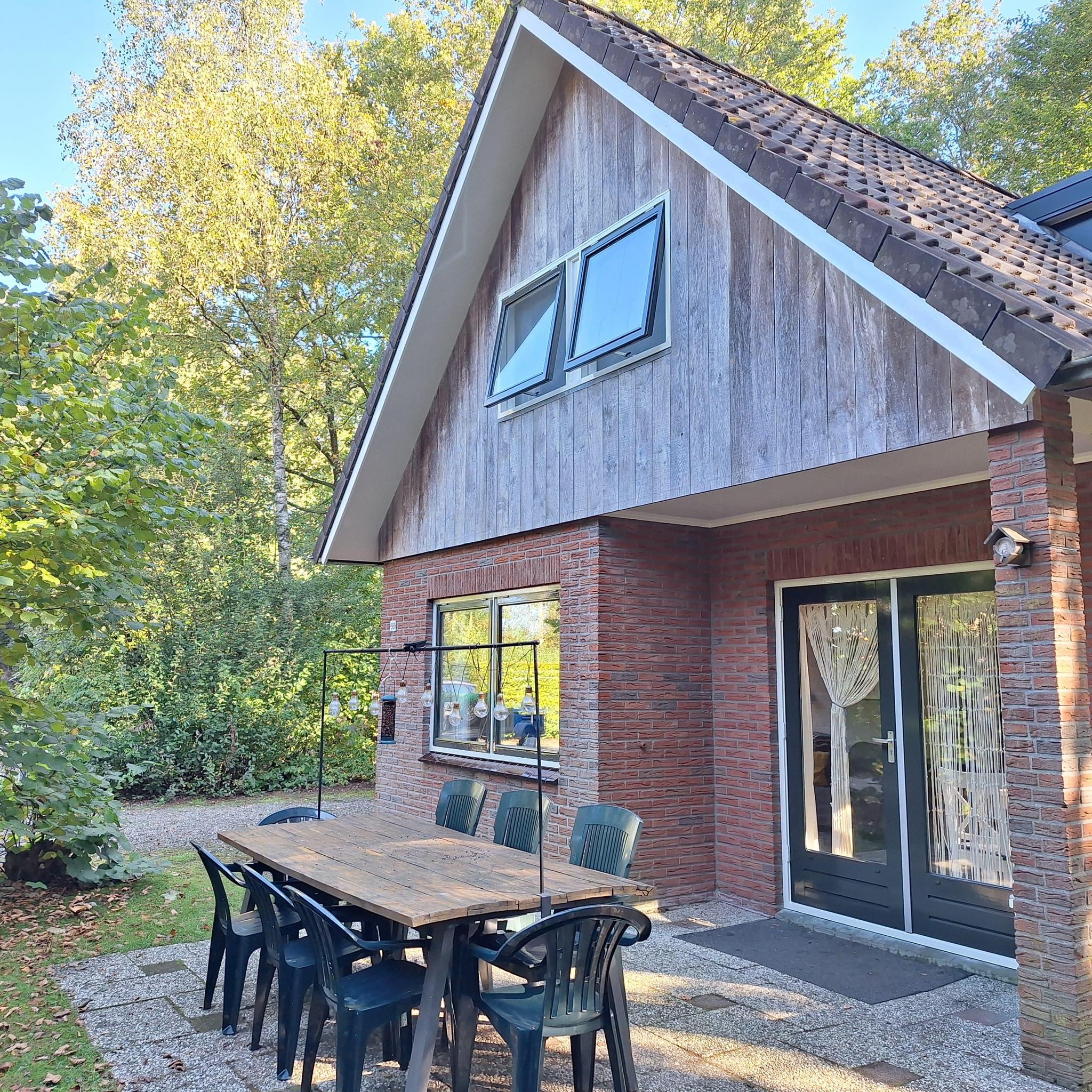 Deze 8 persoons vakantiewoning is van alle gemakken voorzien en de ideale locatie voor een vakantie met de hele familie.