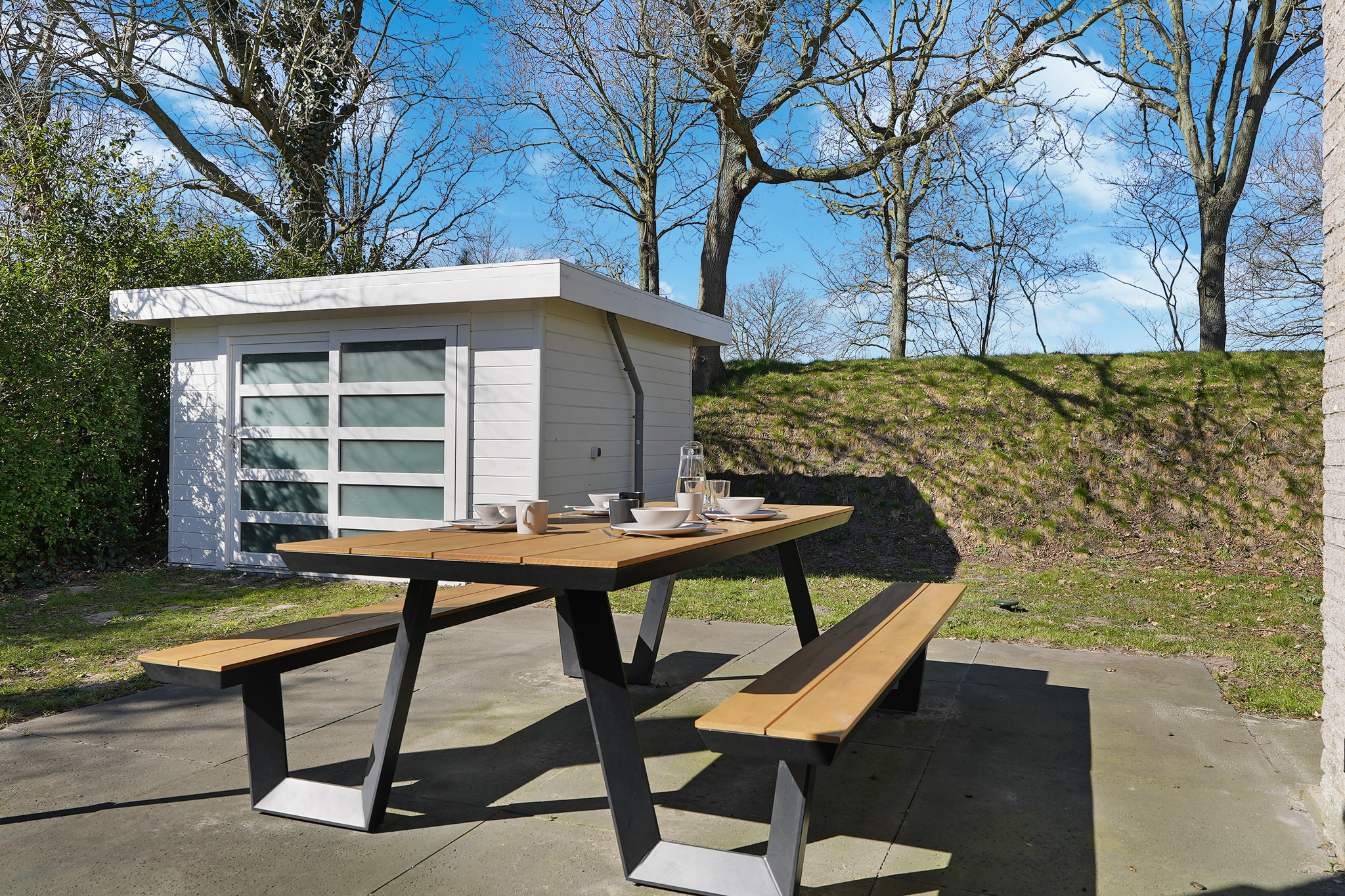 Berk 19 is een sfeervol en compleet vakantiehuis op een rustige locatie. Ideaal voor gezinnen die comfort en strand dicht bij elkaar zoeken.