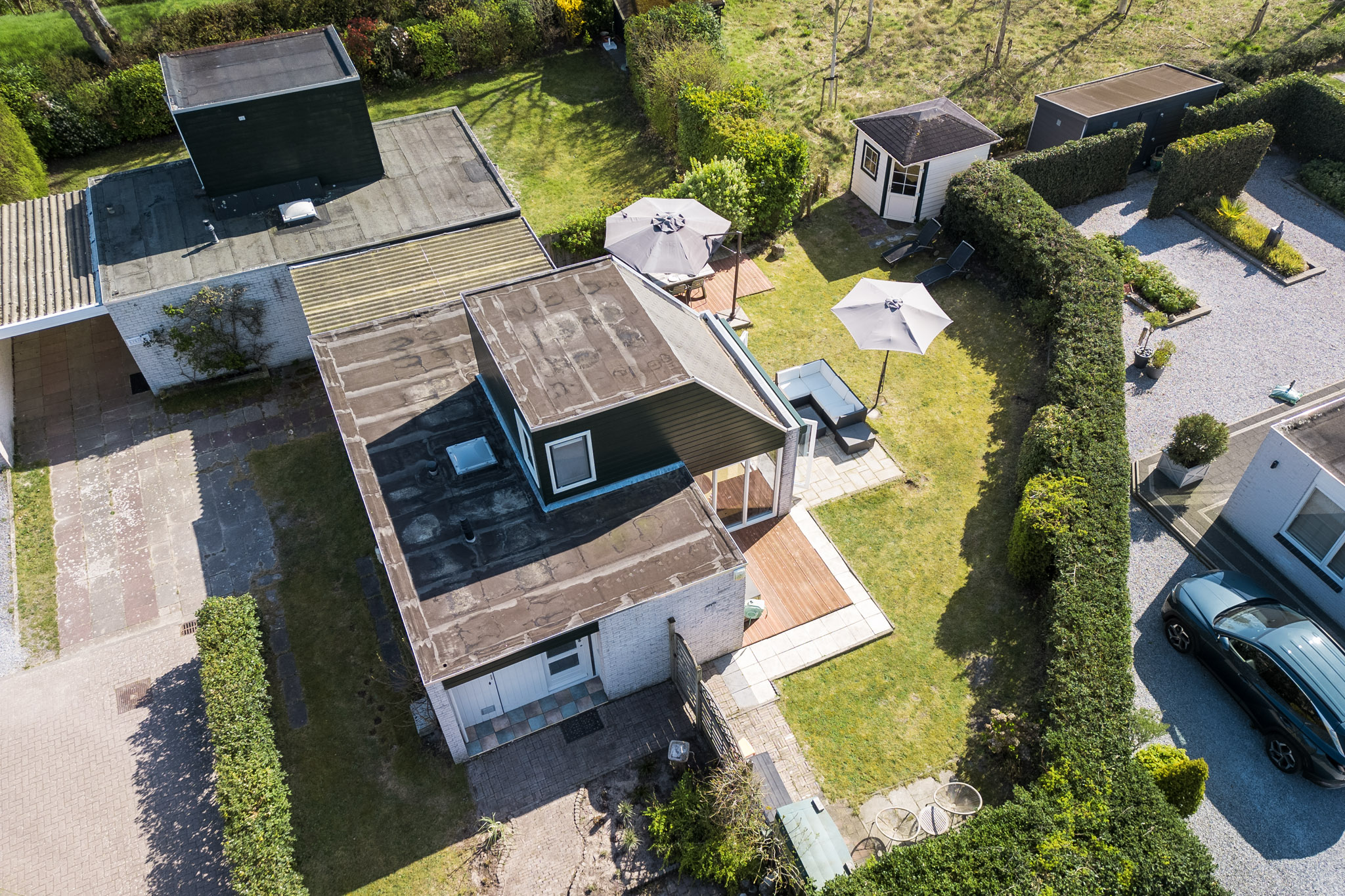Gemütliches Ferienhaus für 4 Personen im Park De Klepperstee in Ouddorp aan Zee, mit grünem Garten, viel Privatsphäre und eigenem Jacuzzi – nur wenige Gehminuten vom Strand entfernt.
