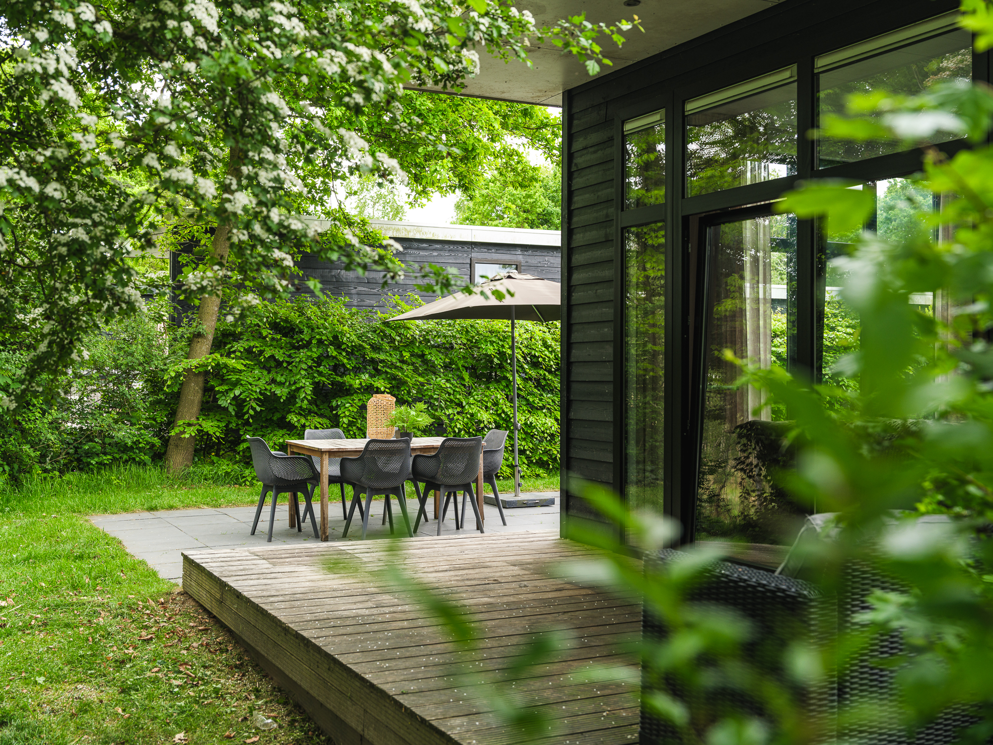 river-cabin-with-bubbeltub-6-people